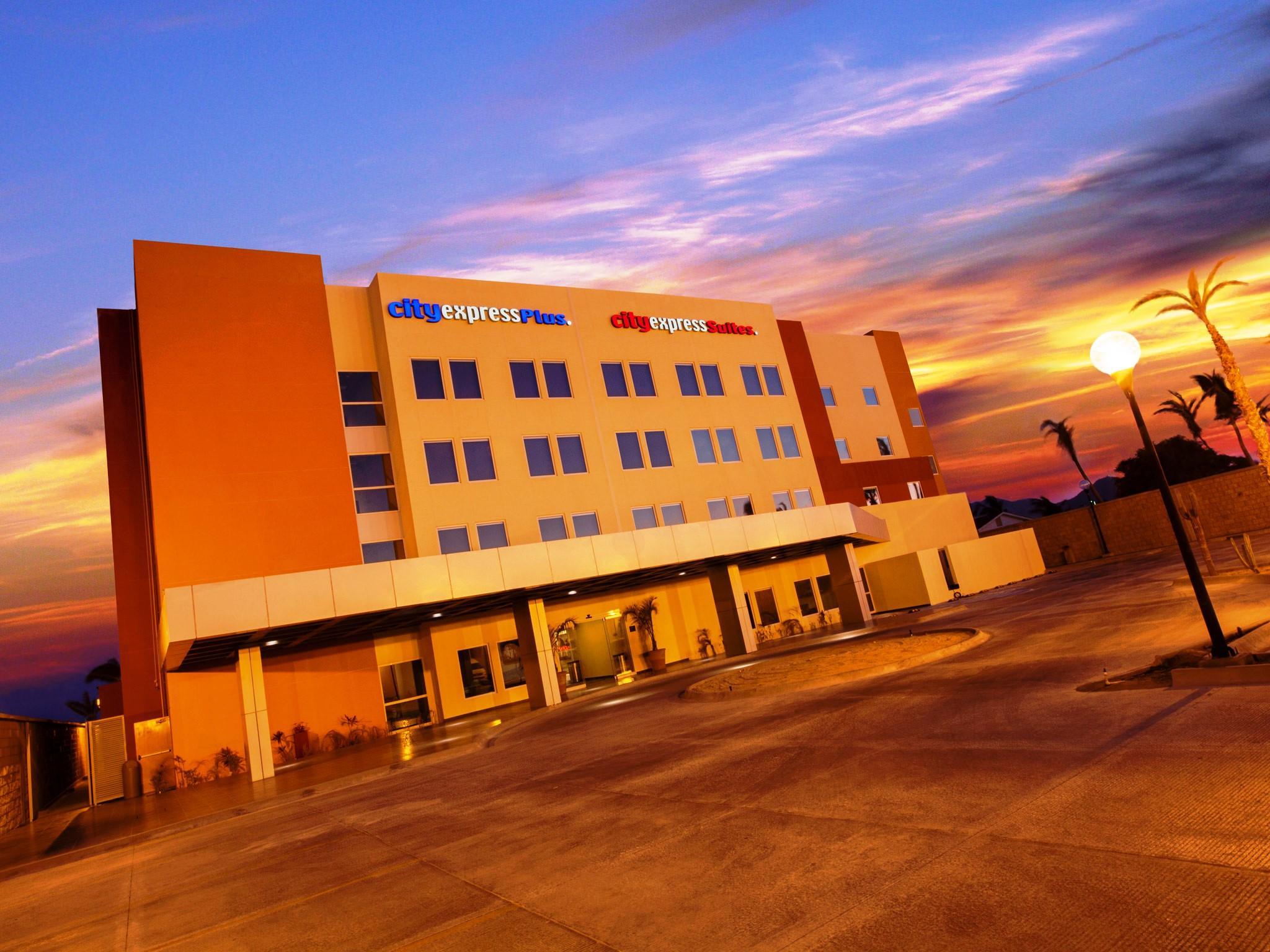 City Express Plus By Marriott Cabo San Lucas Dış mekan fotoğraf