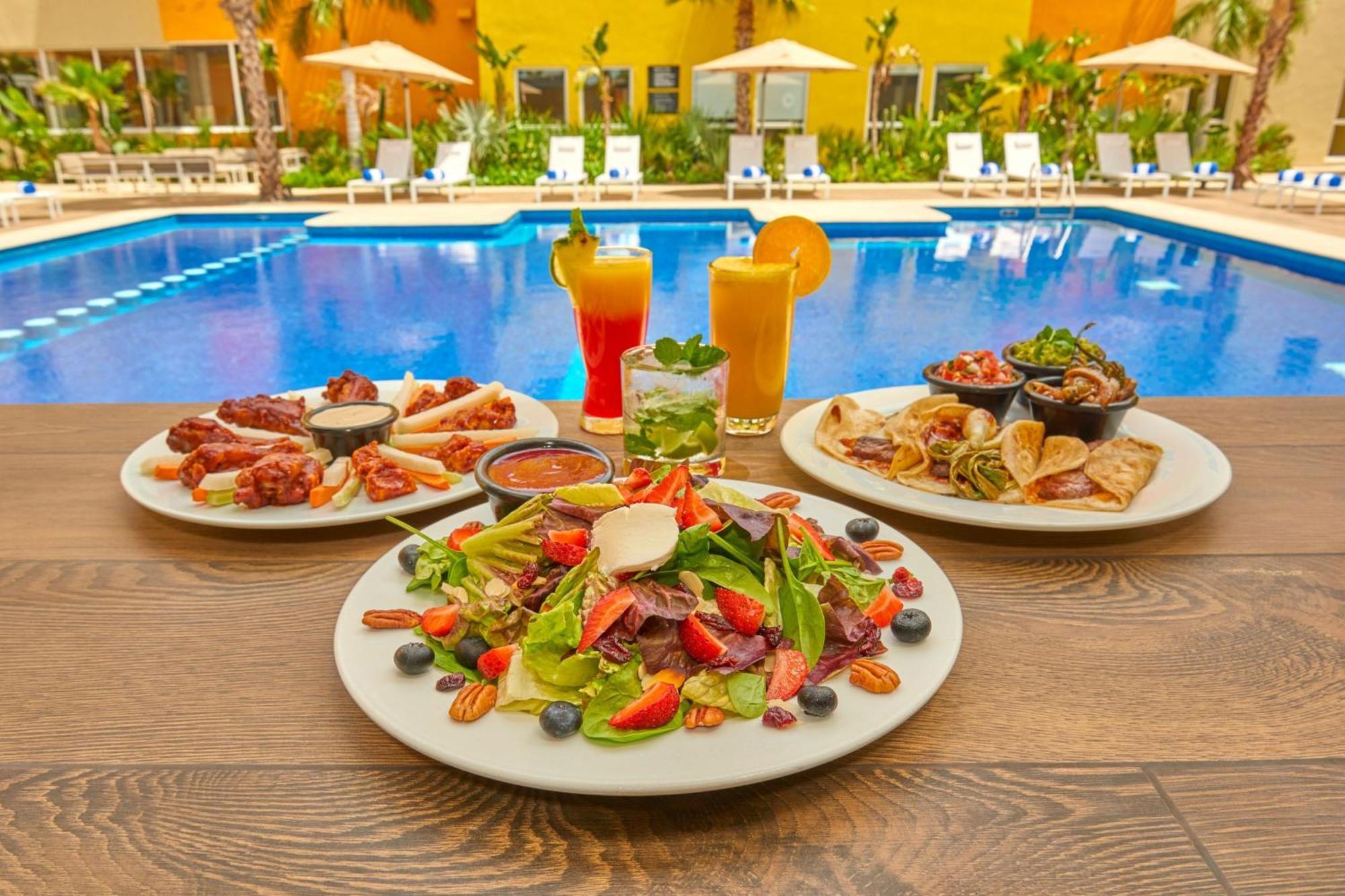 City Express Plus By Marriott Cabo San Lucas Dış mekan fotoğraf